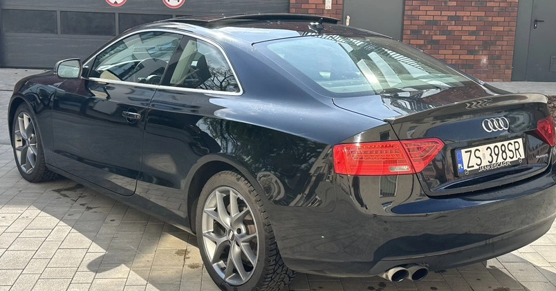 Audi A5 cena 64900 przebieg: 160000, rok produkcji 2012 z Szczecin małe 254